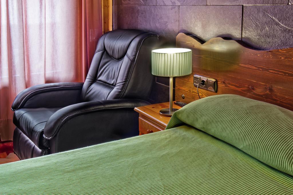 Hotel Dona Blanca Albarracín Quarto foto