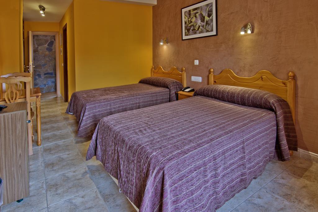 Hotel Dona Blanca Albarracín Quarto foto