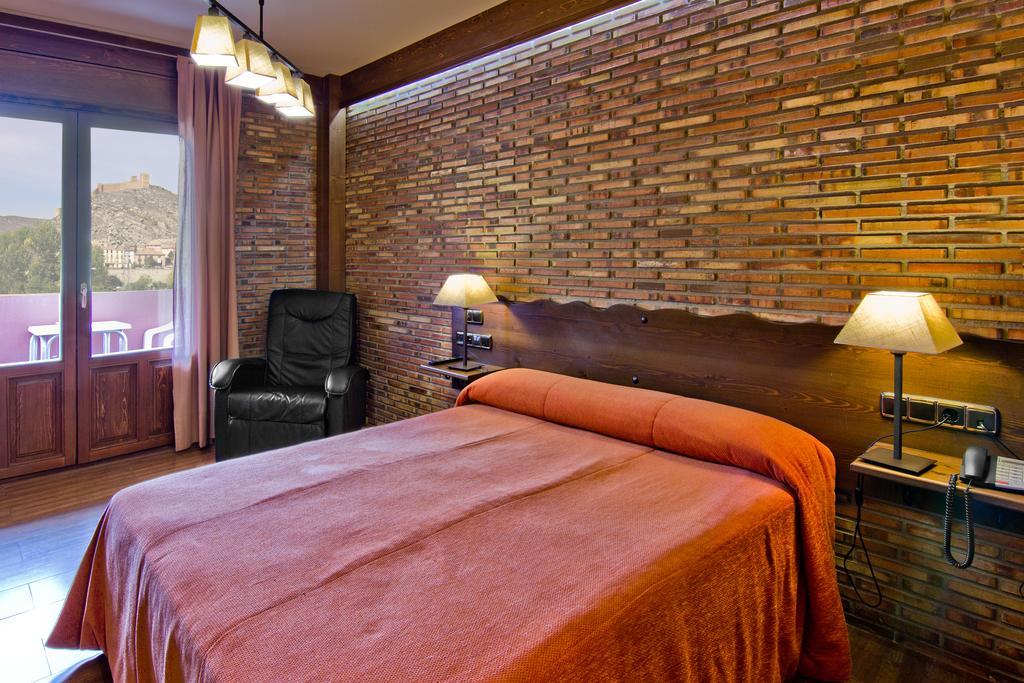 Hotel Dona Blanca Albarracín Quarto foto