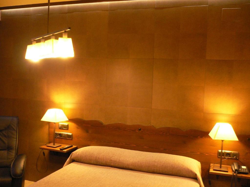 Hotel Dona Blanca Albarracín Quarto foto